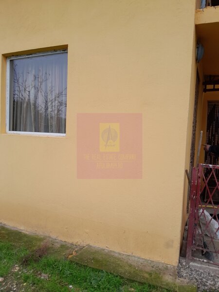 BARCANESTI (IL) - SE VINDE CASA + TEREN 16K MP