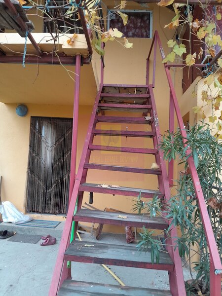 BARCANESTI (IL) - SE VINDE CASA + TEREN 16K MP