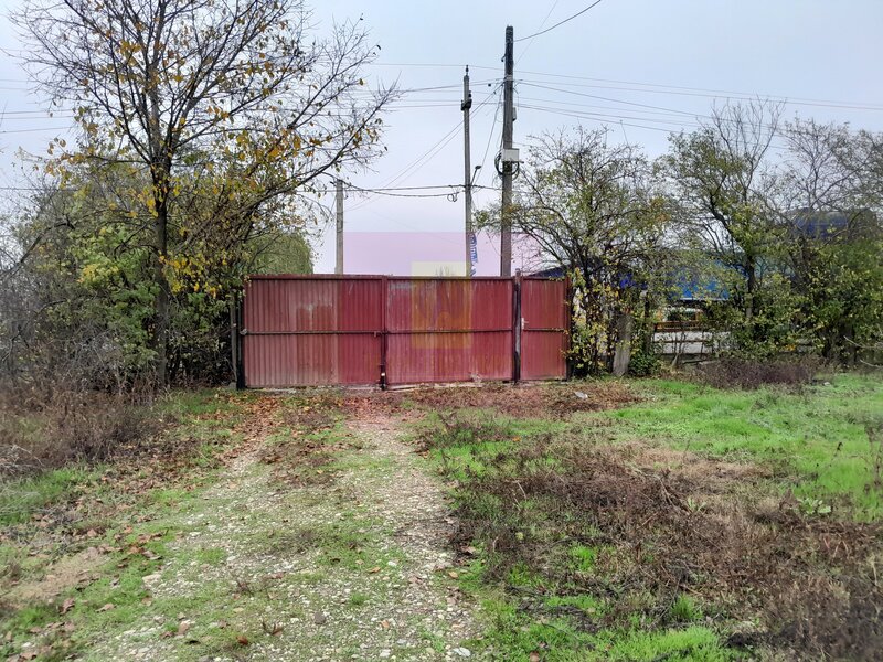 BARCANESTI (IL) - SE VINDE CASA + TEREN 16K MP